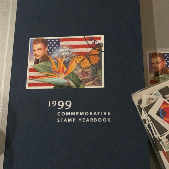 USPS collectibles Other - 1999 commemorative stamp yearbook “mint condition”